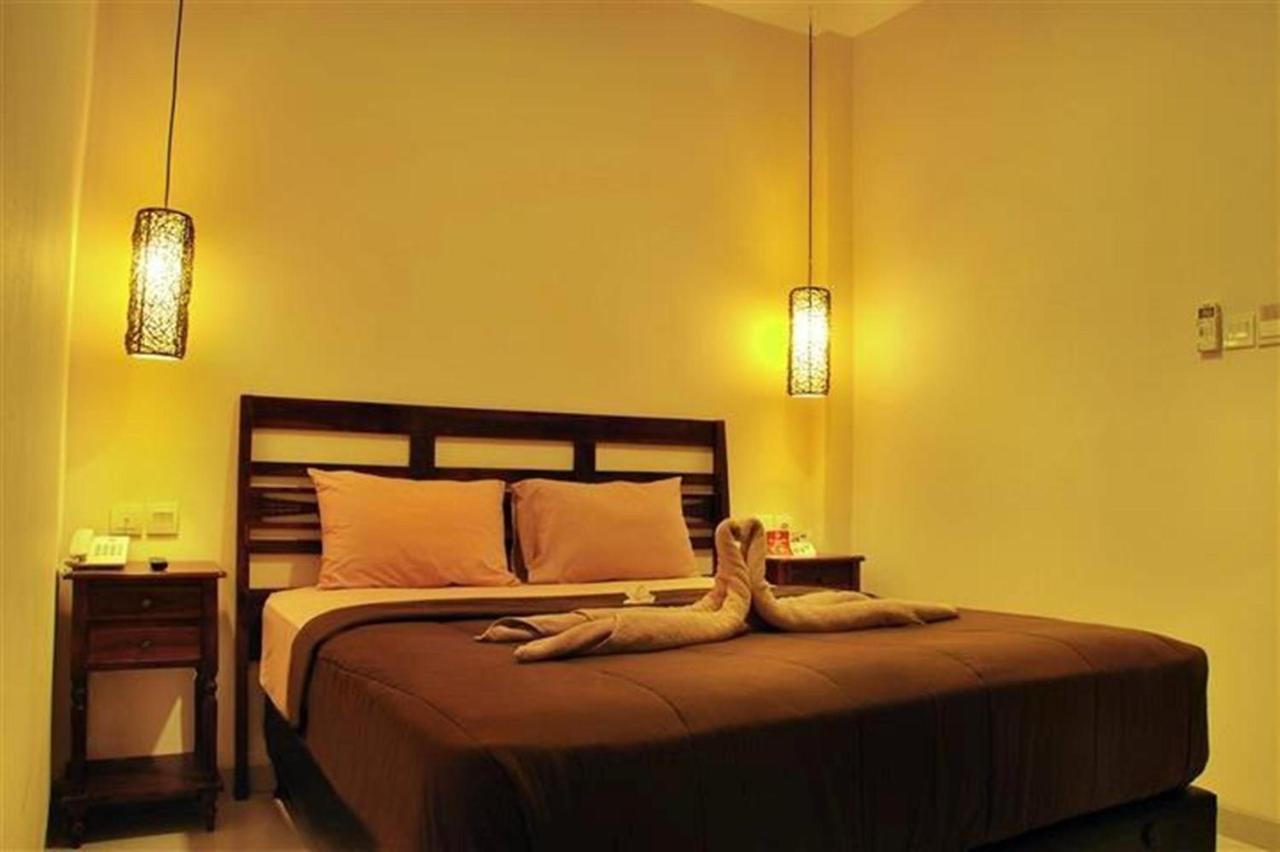 Coco De Heaven House Hotel Jimbaran Екстериор снимка