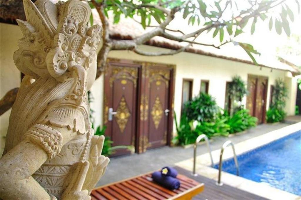 Coco De Heaven House Hotel Jimbaran Екстериор снимка